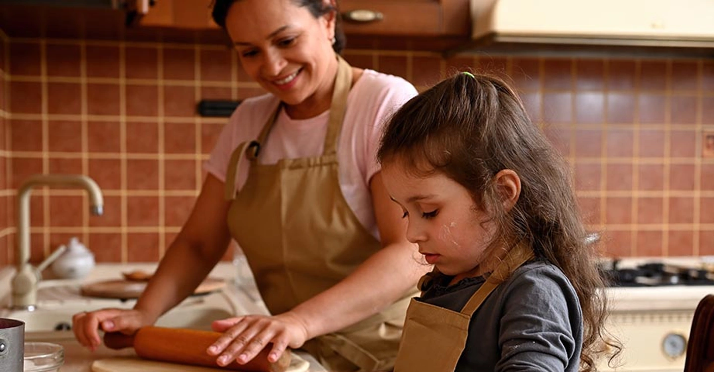 Crowded Kitchens During Holidays Can Pose Safety Threat